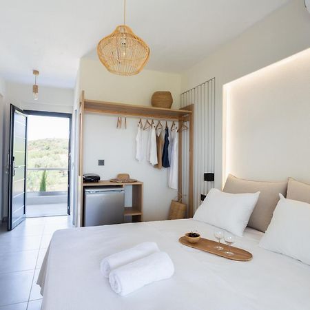 Aenaon View Apartment Ormos Panagias Luaran gambar